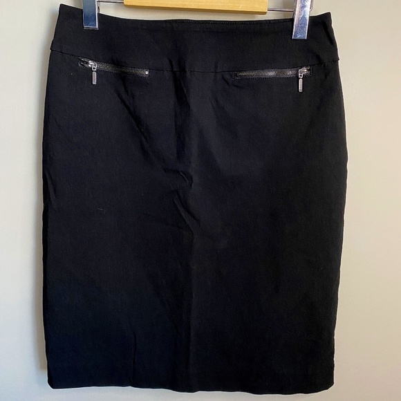 Reitmans Women's Black‎ Pull On Midi Skirt Size 7 - Picture 1 of 13